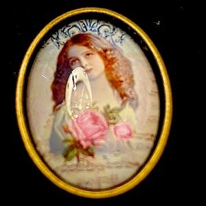 Vintage style Victorian Lady Oval Adjustable Ring shabby